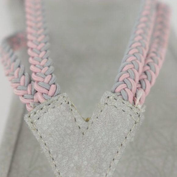 JBU Sport Key West Women's Size 9 Gray & Pink Vegan Leather Flip Flop Sandals - Picture 10 of 11